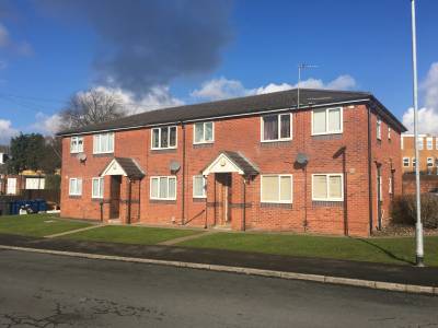 Knoll Close