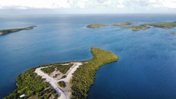 Image of Land for Sale in Saint Philip-Antigua And Barbuda, Image 3