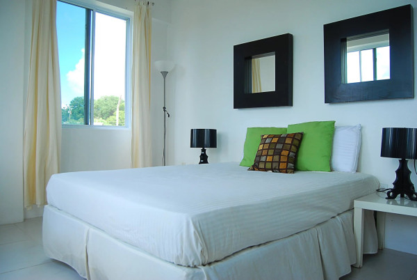 Image of Apartment - 2 Bedrooms - 2 Bathrooms for Rental in Paradise View -Antigua And Barbuda, Image 5