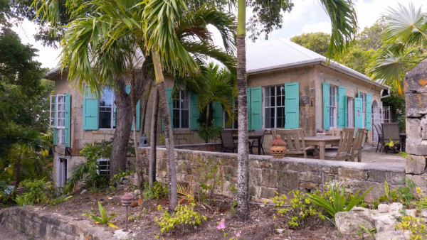 Image of Country House - 8 Bedrooms for Rental in Mercers Creek Plantation-Antigua And Barbuda, Image 1