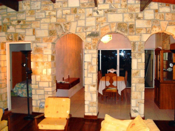 Image of Villa - 4 Bedrooms - 4 Bathrooms for Rental in Paradise View-Antigua And Barbuda, Image 5