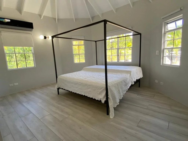 Image of House - 4 Bedrooms - 3 Bathrooms for Rental in Hodges Bay -Antigua And Barbuda, Image 7