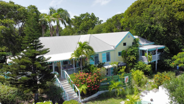 Image of Country House - 3 Bedrooms for Sale in Hodges Bay -Antigua And Barbuda, Image 2