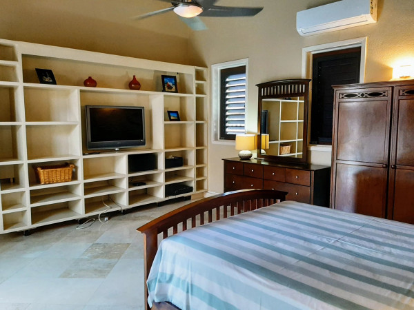 Image of Villa - 6 Bedrooms - 6 Bathrooms for Rental in Jolly Harbour-Jolly Harbour-Antigua And Barbuda, Image 9