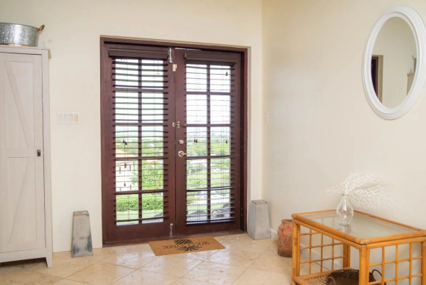  Image of Apartment - 2 Bedrooms - 1 Bathrooms for Flats / Apartments To Let in Fraires Hill Development -Antigua And Barbuda, Image 8