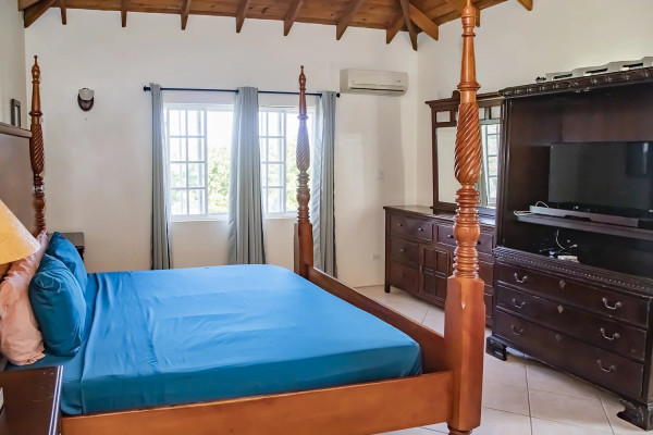 Image of House - 4 Bedrooms - 3 Bathrooms for Rental in Mt. Pleasant  -Antigua And Barbuda, Image 12