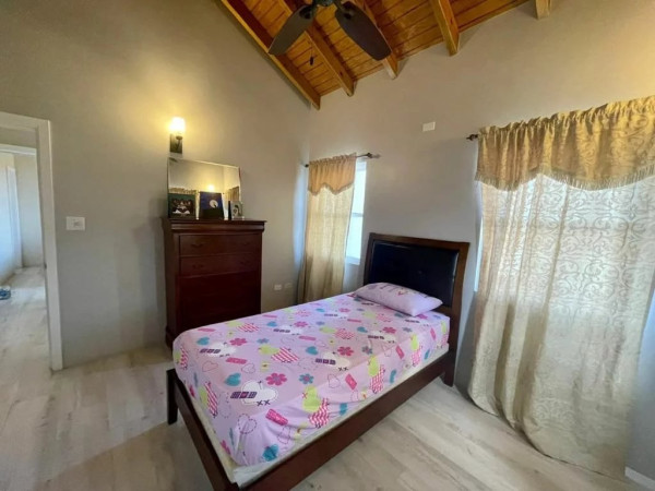 Image of House - 3 Bedrooms - 3 Bathrooms for Rental in St. Johns-Osbourn-Antigua And Barbuda, Image 26