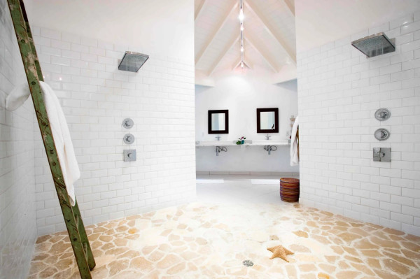 Image of Villa - 7 Bedrooms - 7 Bathrooms for Rental in Jolly Harbour-Jolly Harbour-Antigua And Barbuda, Image 12
