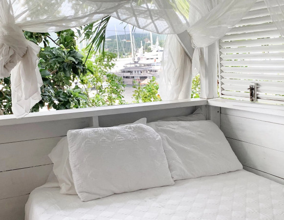 Image of Country House - 1 Bedrooms - 1 Bathrooms for Rental in Falmouth Harbour-Antigua And Barbuda, Image 16