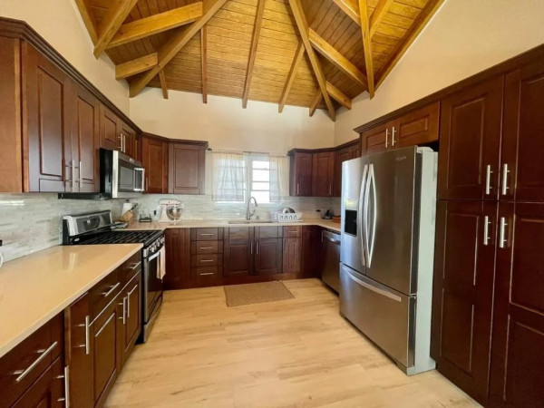 Image of House - 3 Bedrooms - 3 Bathrooms for Rental in St. Johns-Osbourn-Antigua And Barbuda, Image 7