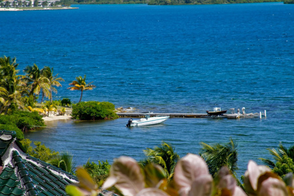 Image of Villa - 4 Bedrooms - 5 Bathrooms for Rental in Browns Bay -Antigua And Barbuda, Image 18