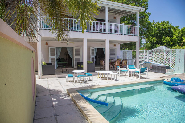Image of House - 2 Bedrooms - 1 Bathrooms for Rental in Hodges Bay -Antigua And Barbuda, Image 3