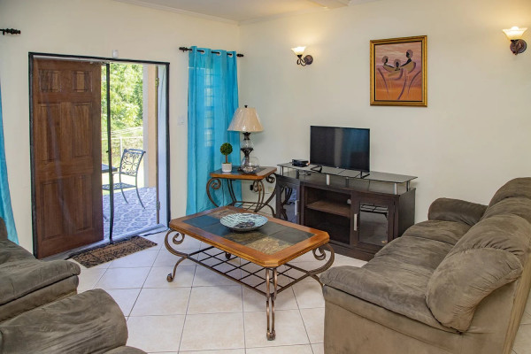 Image of House - 4 Bedrooms - 3 Bathrooms for Rental in Mt. Pleasant  -Antigua And Barbuda, Image 4