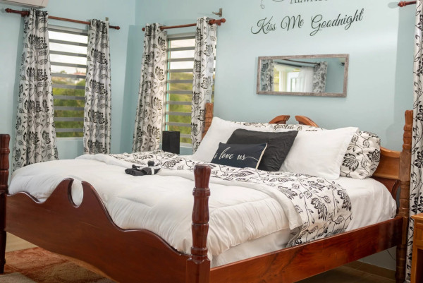 Image of House - 4 Bedrooms - 3 Bathrooms for Rental in Cedar Valley -Antigua And Barbuda, Image 13