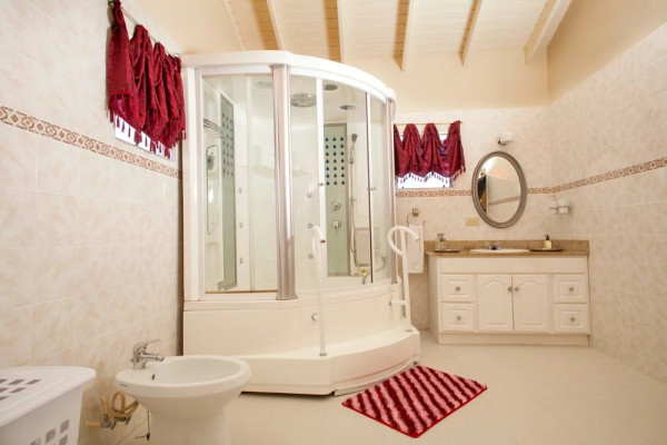 Image of House - 3 Bedrooms - 3 Bathrooms for Rental in Cedar Vally -Antigua And Barbuda, Image 10