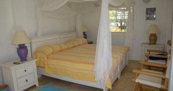 Image of Villa - 5 Bedrooms - 5 Bathrooms for Rental in Falmouth Harbour-Antigua And Barbuda, Image 13