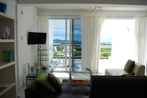 Image of Apartment - 2 Bedrooms - 2 Bathrooms for Rental in Paradise View -Antigua And Barbuda, Image 2