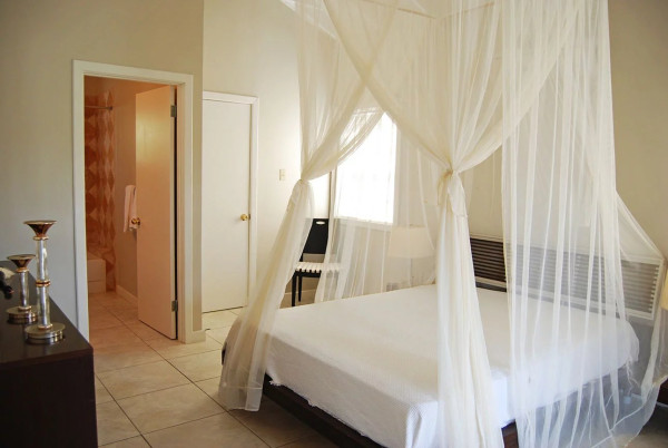 Image of Villa - 5 Bedrooms - 5 Bathrooms for Rental in Falmouth Harbour-Antigua And Barbuda, Image 13