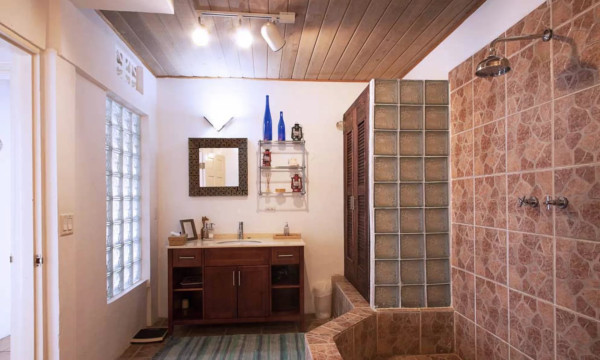 Image of Villa - 3 Bedrooms - 3 Bathrooms for Rental in Jolly Harbour-Jolly Harbour-Antigua And Barbuda, Image 9