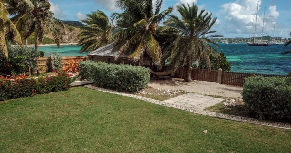 Image of Villa - 5 Bedrooms - 5 Bathrooms for Rental in Falmouth Harbour-Antigua And Barbuda, Image 4