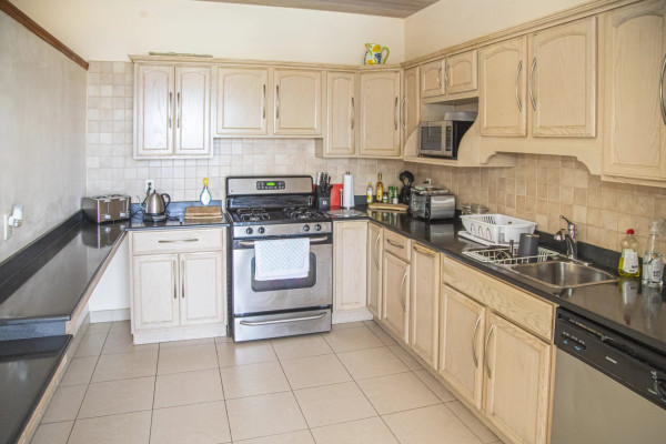 Image of House - 2 Bedrooms - 1 Bathrooms for Rental in Hodges Bay -Antigua And Barbuda, Image 9