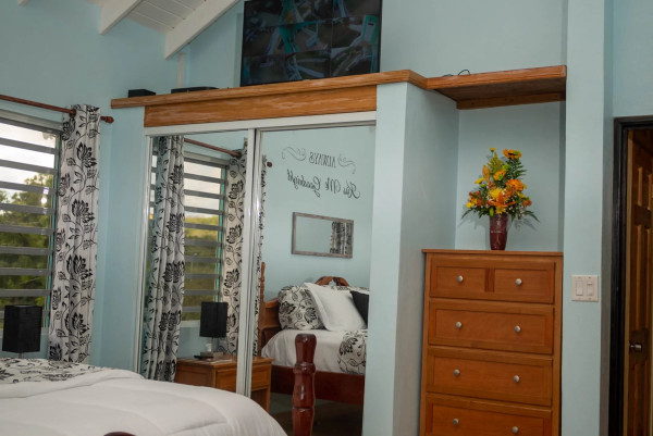 Image of House - 4 Bedrooms - 3 Bathrooms for Rental in Cedar Valley -Antigua And Barbuda, Image 14