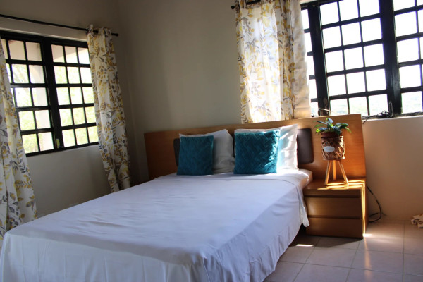  Image of Apartment - 3 Bedrooms - 2 Bathrooms for Flats / Apartments To Let in Saint John's-Antigua And Barbuda, Image 15