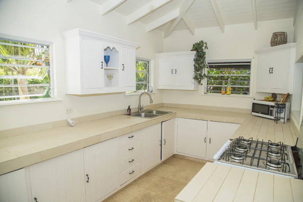 Image of House - 4 Bedrooms - 2 Bathrooms for Rental in Paradise View-Antigua And Barbuda, Image 8