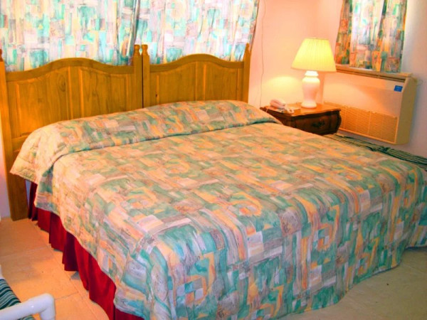 Image of Villa - 2 Bedrooms - 2 Bathrooms for Rental in Dickenson Bay-Antigua And Barbuda, Image 6