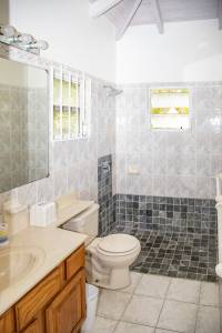 Image of House - 3 Bedrooms - 3 Bathrooms for Rental in Crosbies-Saint John's-Antigua And Barbuda, Image 14
