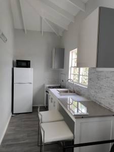 Image of Apartment - 1 Bedrooms - 1 Bathrooms for Rental in St. Georges-Saint John's-Antigua And Barbuda, Image 3