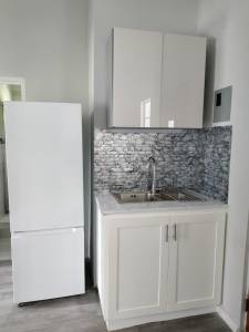 Image of Apartment - 1 Bedrooms - 1 Bathrooms for Rental in St. Georges-Saint John's-Antigua And Barbuda, Image 2