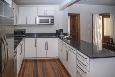 Image of Apartment - 2 Bedrooms - 2 Bathrooms for Rental in St. Phillips-Nonsuch Bay-Antigua And Barbuda, Image 6