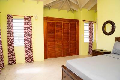 Image of House - 4 Bedrooms - 3 Bathrooms for Rental in St. Johns-Saint John's-Antigua And Barbuda, Image 7