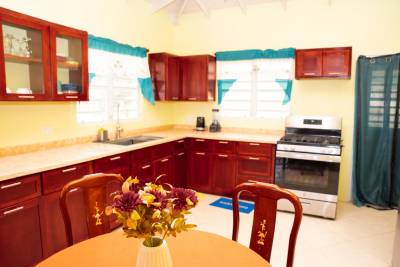 Image of House - 4 Bedrooms - 3 Bathrooms for Rental in St. Johns-Saint John's-Antigua And Barbuda, Image 4
