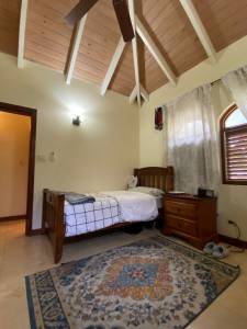 Image of House - 3 Bedrooms - 2 Bathrooms for Rental in Hodges Bay-Saint John's-Antigua And Barbuda, Image 12