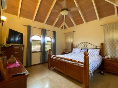 Image of House - 3 Bedrooms - 2 Bathrooms for Rental in Hodges Bay-Saint John's-Antigua And Barbuda, Image 15