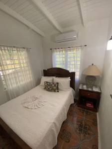 Image of Cottage - 3 Bedrooms - 2 Bathrooms for Rental in John Hughes-St. Mary's Parish-Antigua And Barbuda, Image 14