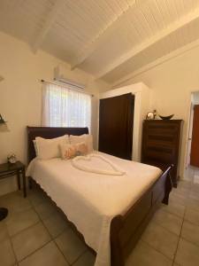 Image of Cottage - 3 Bedrooms - 2 Bathrooms for Rental in John Hughes-St. Mary's Parish-Antigua And Barbuda, Image 11