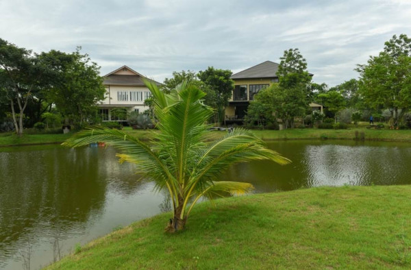 KHAO YAI LAND WITH 2 HOUSES