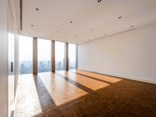 THE RITZ CARLTON SKY PENTHOUSE UNIT