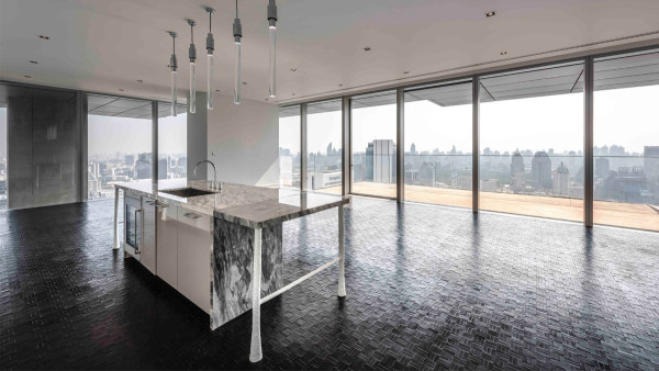 THE RITZ CARLTON RARE PIXEL UNIT