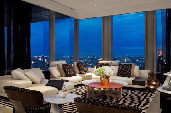The Ritz Carlton Residence Award Winning Condo