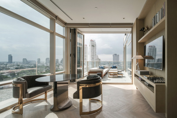 FOUR SEASONS RIVERSIDE PENTHOUSE