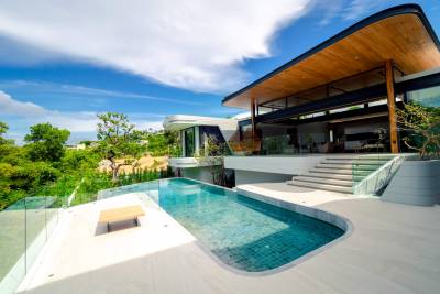 Luxury Tropical Balinese Style Villa