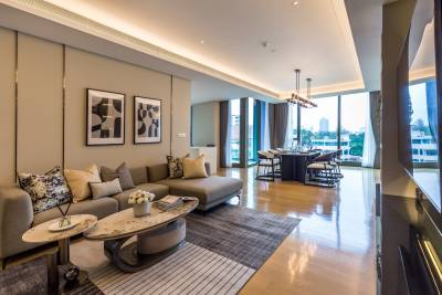 BAAN SINDHORN LUXURY RESIDENCE