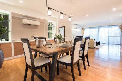 ASOKE LUXURY LAKEVIEW APARTMENT