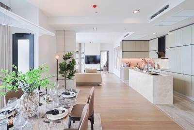 CONNER RATCHATHEWI LUXURY PENTHOUSE