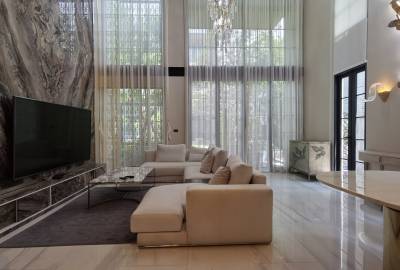 QUARTER 31 URBAN VILLA COLLECTION