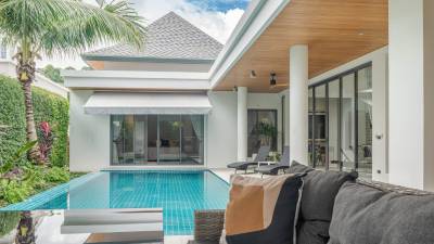 Elegant Tropical Living at The Breeze Villas